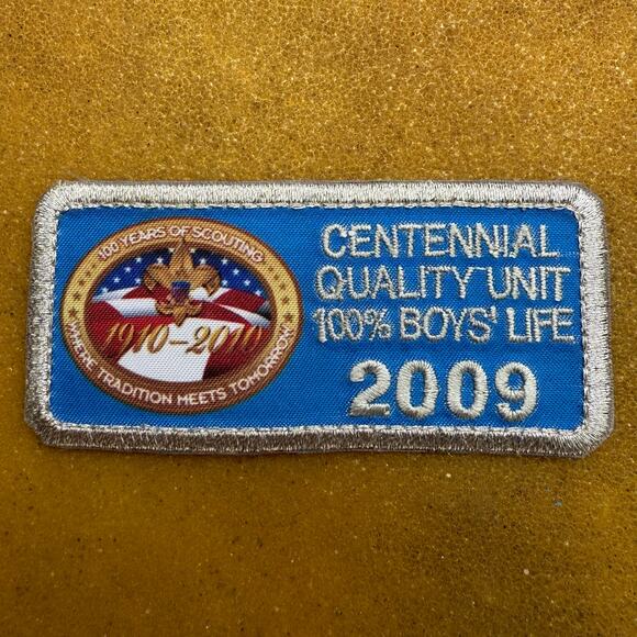 Boy Scouts of America Centennial Quality Unit 100% Boys Life Patch - Picture 1 of 4